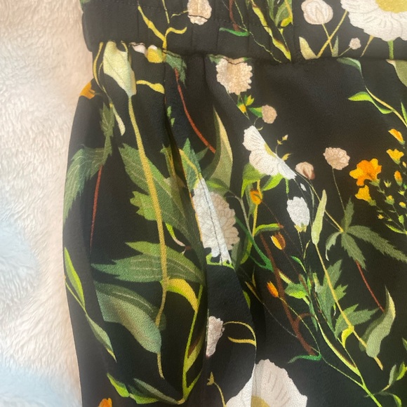 CAbi Black Floral Chi Chi Trouser Pants - Picture 5 of 8